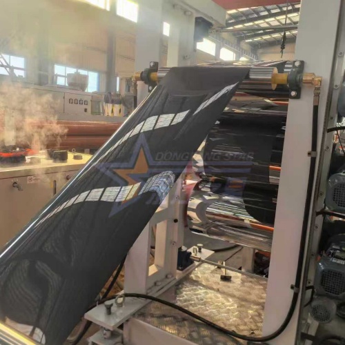 Clientul Dezhou inspectează echipamentul POK HIPS